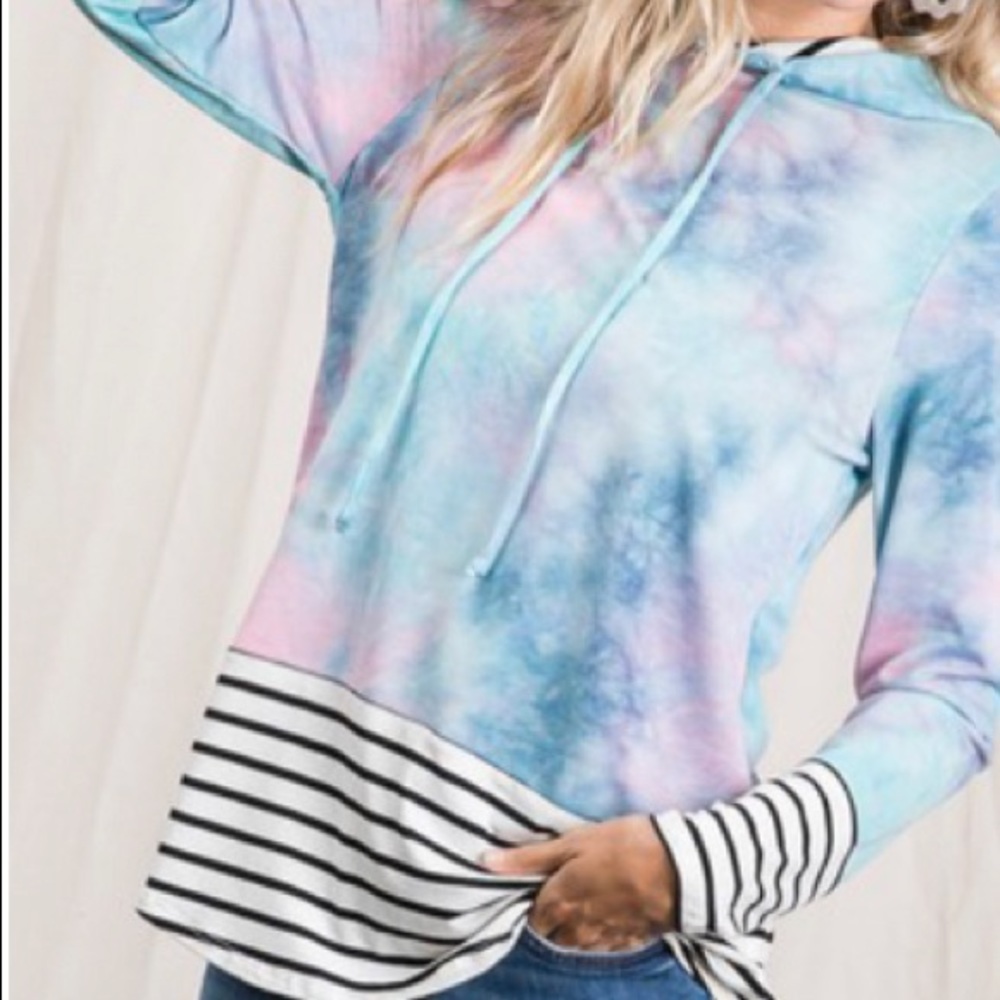 🎊3 For $30🎊 Tie Dye Hoodie Sweater